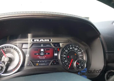 2020 Ram 2500 Laramie 4X4 6'4 Box z USA, uszkodzony, nr VIN 3C6UR5FL5LG252436